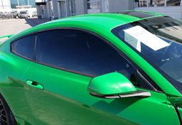 2019 Ford Mustang - Image 12