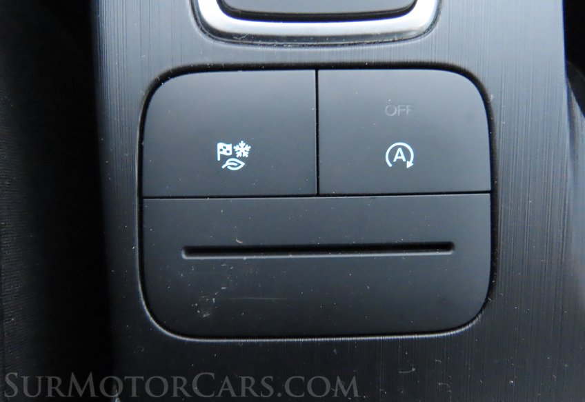 2025 Ford Escape AWD ST-Line - Image 43