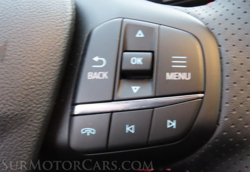 2025 Ford Escape AWD ST-Line - Image 33