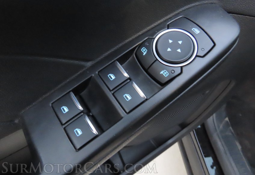 2025 Ford Escape AWD ST-Line - Image 48