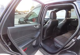 2025 Ford Escape AWD ST-Line - Image 30