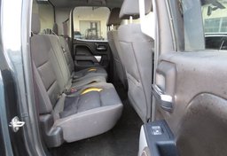 2017 Chevrolet Silverado 1500 - Image 29