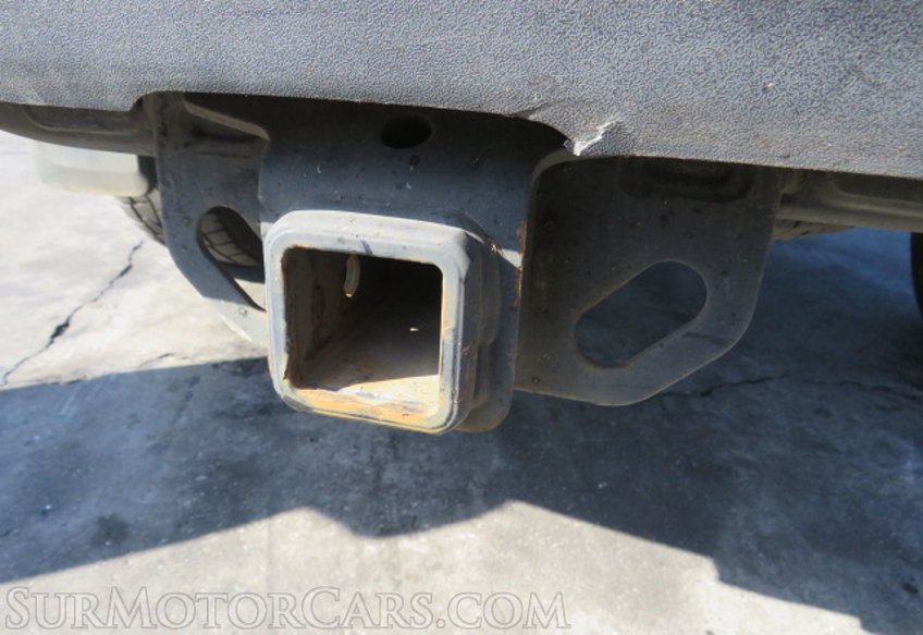 2017 Toyota Tacoma - Image 19