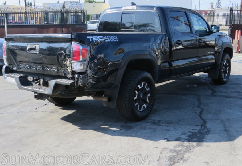2017 Toyota Tacoma - Image 10