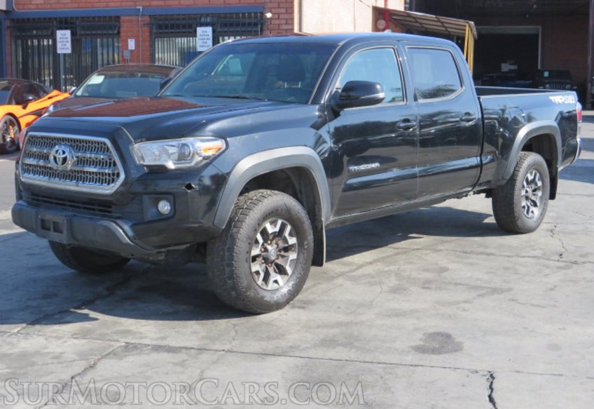 2017 Toyota Tacoma - Image 3