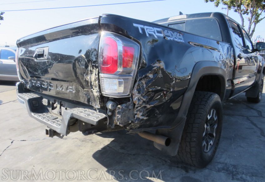 2017 Toyota Tacoma - Image 13