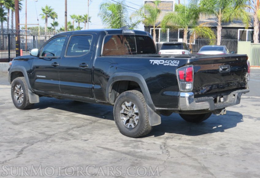 2017 Toyota Tacoma - Image 9