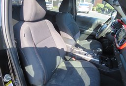 2017 Toyota Tacoma - Image 28