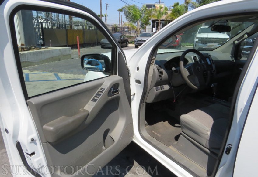 2014 Nissan Frontier - Image 20