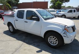 2014 Nissan Frontier - Image 1