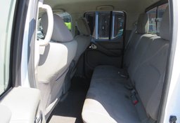 2014 Nissan Frontier - Image 30