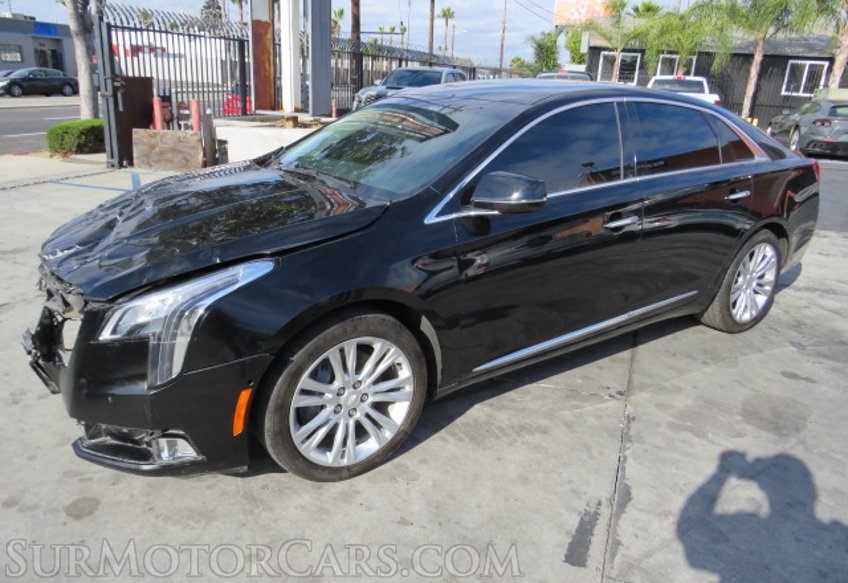 2018 Cadillac XTS - Image 3