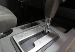 2016 Nissan Frontier - Image 30