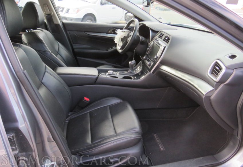 2020 Nissan Maxima - Image 24