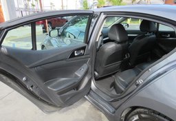 2020 Nissan Maxima - Image 27