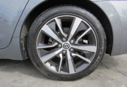 2020 Nissan Maxima - Image 20