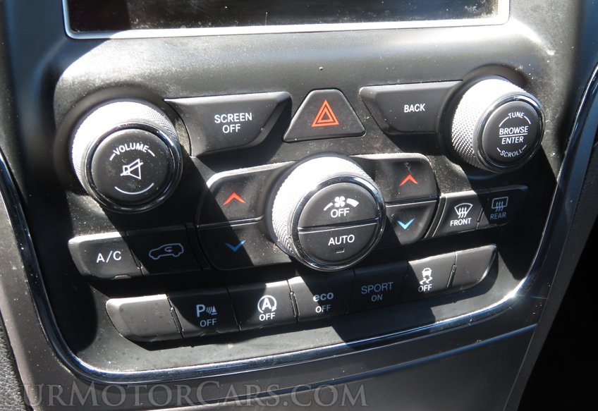2017 Jeep Grand Cherokee - Image 32
