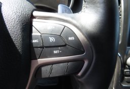 2017 Jeep Grand Cherokee - Image 27