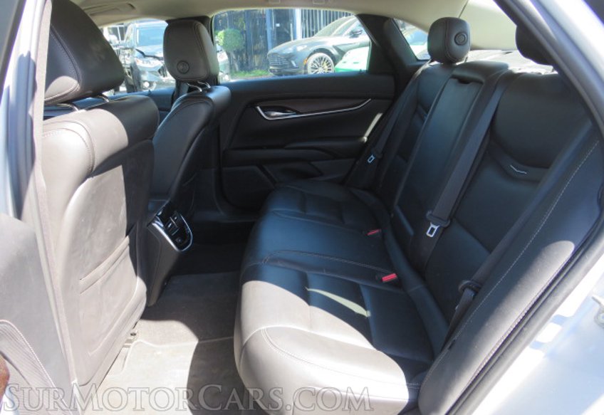 2019 Cadillac XTS - Image 32