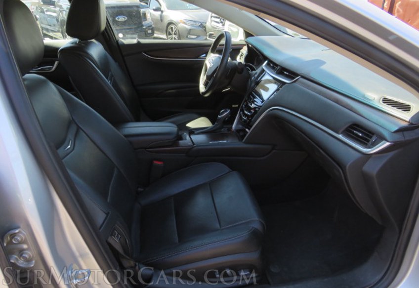 2019 Cadillac XTS - Image 27