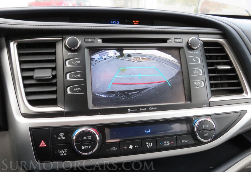 2019 Toyota Highlander - Image 37