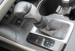 2019 Toyota Highlander - Image 44