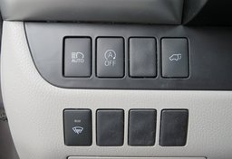 2019 Toyota Highlander - Image 38