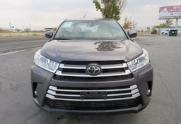 2019 Toyota Highlander - Image 9