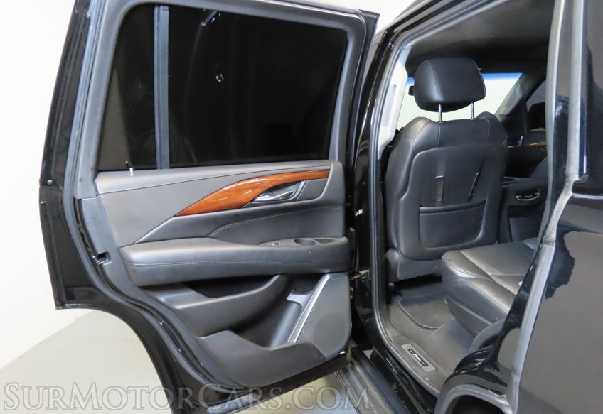 2016 Cadillac Escalade - Image 18