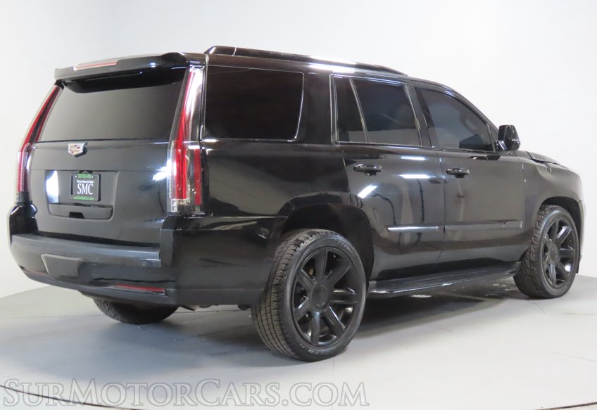 2016 Cadillac Escalade - Image 10