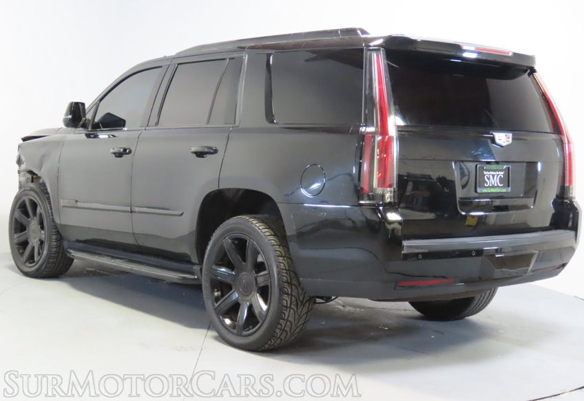 2016 Cadillac Escalade - Image 9