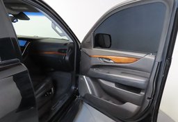 2016 Cadillac Escalade - Image 17