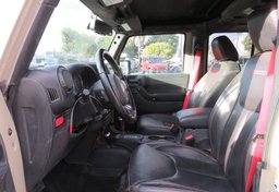 2017 Jeep Wrangler Rubicon Recon - Image 19
