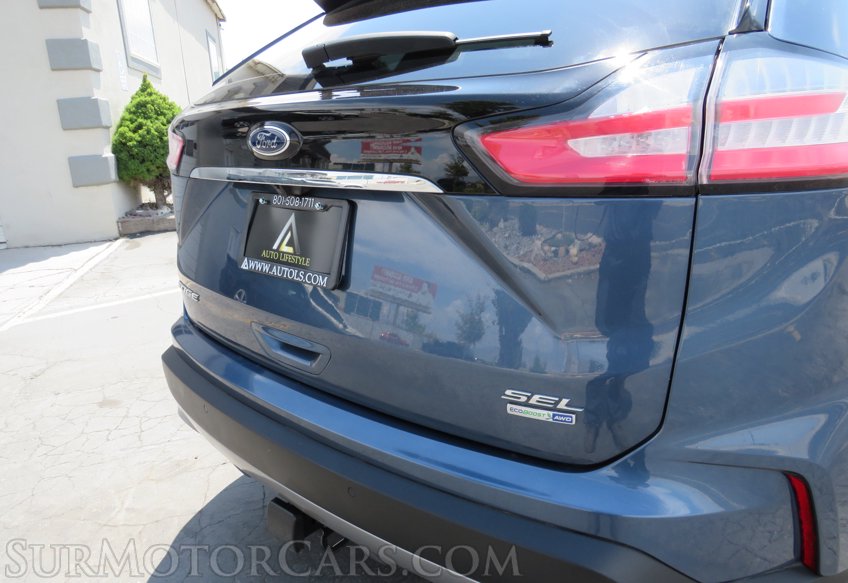 2019 Ford Edge - Image 16