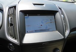 2019 Ford Edge - Image 38