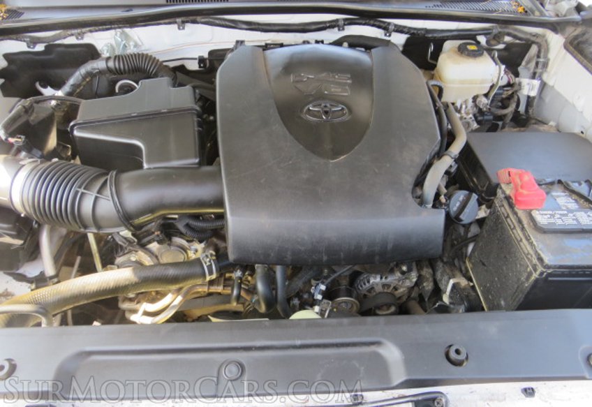 2019 Toyota Tacoma 4WD - Image 56