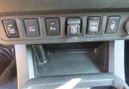 2019 Toyota Tacoma 4WD - Image 43