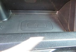 2019 Toyota Tacoma 4WD - Image 48