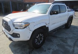 2019 Toyota Tacoma 4WD - Image 2
