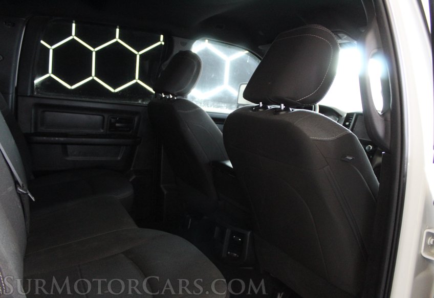 2023 Ram 3500 - Image 32