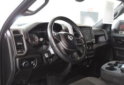 2023 Ram 3500 - Image 25