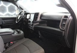 2023 Ram 3500 - Image 27