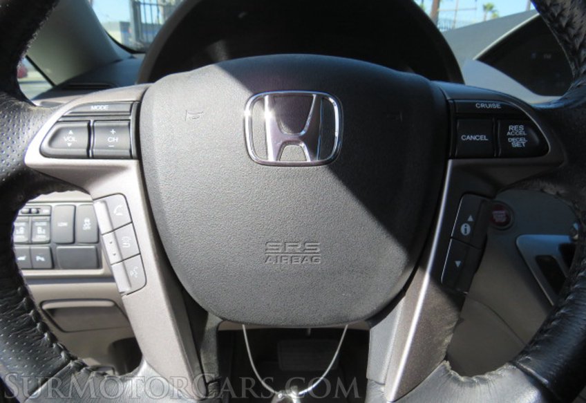 2016 Honda Odyssey - Image 41
