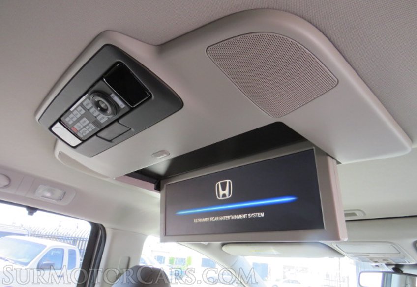 2016 Honda Odyssey - Image 50