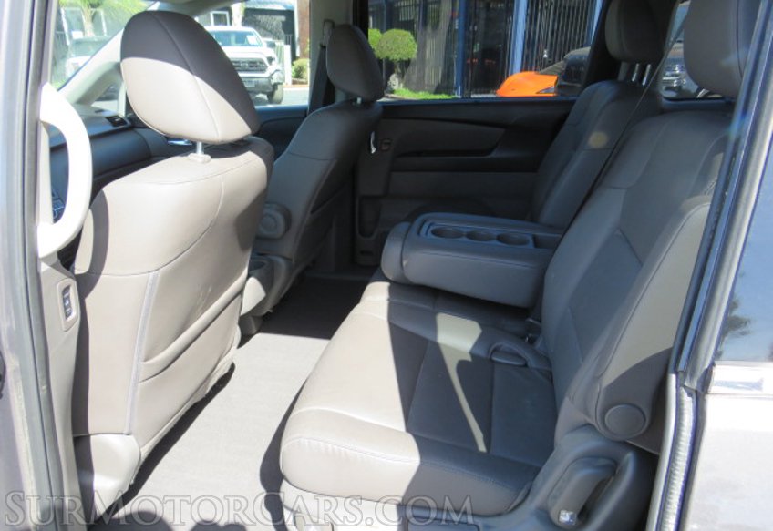 2016 Honda Odyssey - Image 29