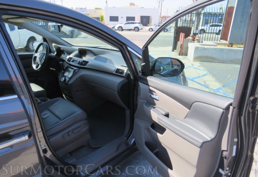 2016 Honda Odyssey - Image 21