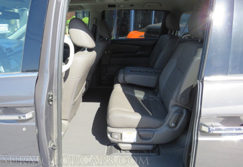 2016 Honda Odyssey - Image 27