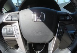2016 Honda Odyssey - Image 41