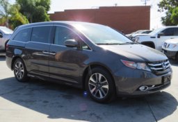 2016 Honda Odyssey - Image 4