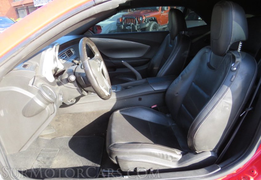 2015 Chevrolet Camaro - Image 25